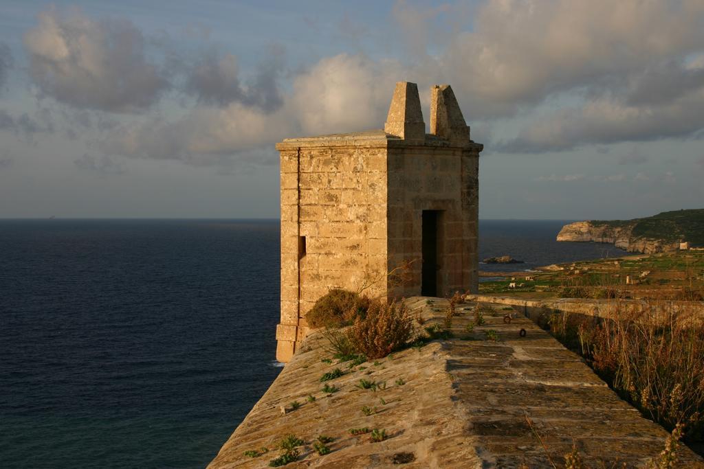 Fort Chambray Apartment Ghajnsielem Luaran gambar